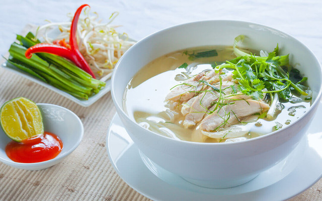 Long Phở - 321 Đà Nẵng