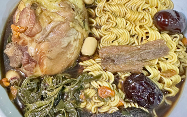 Gà Tần - Nắng - Trần Thái Tông