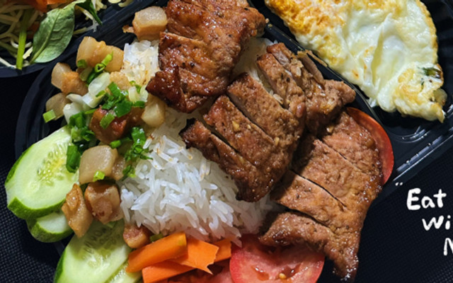 Bếp Cô Xuân - Mì Trộn, Bún Xào & Cơm Thịt Nướng