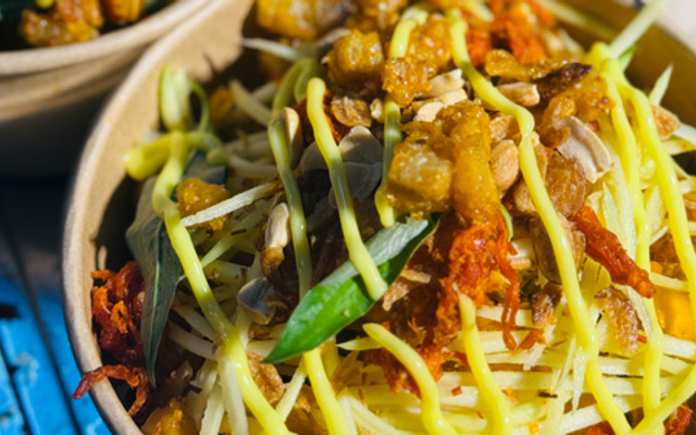 Ăn Vặt Nhà Vi - Lê Văn Lương