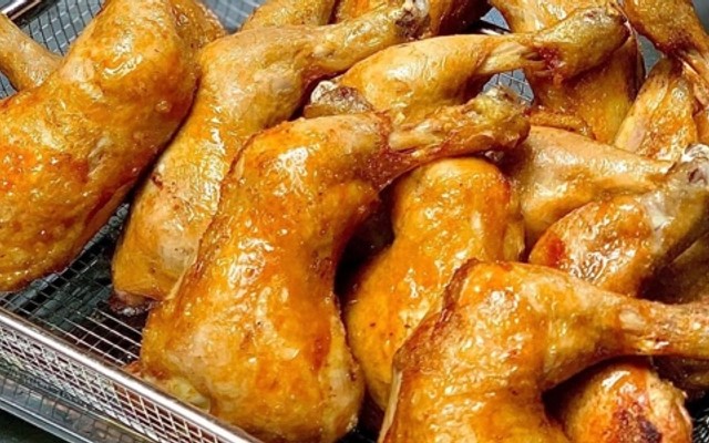 Cơm Gà Mắm Tỏi Linh Vy