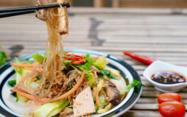 Bếp Chay TRE - Cơm Chiên, Miến & Lẩu Chay - Khu Phố Biển