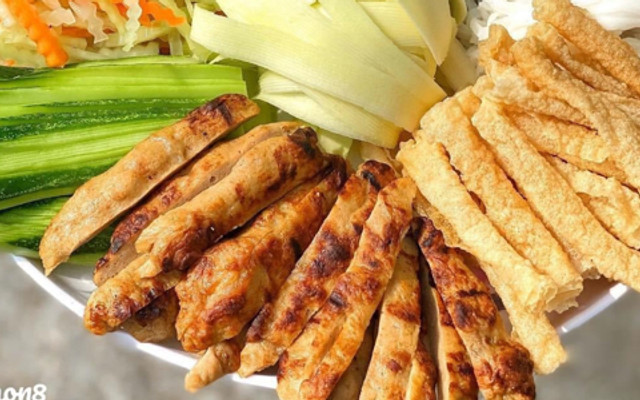Bùi Gia - Nem Nướng Nha Trang