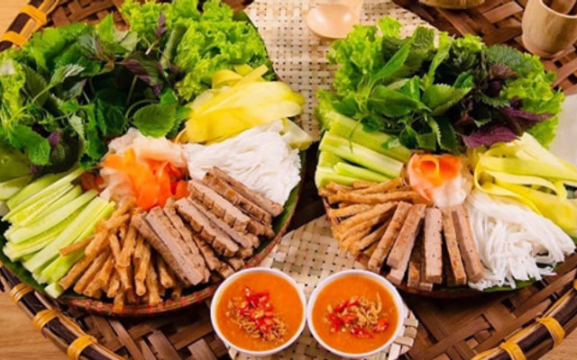 Nem Nướng Nha Trang Hoa Béo - Chính Kinh