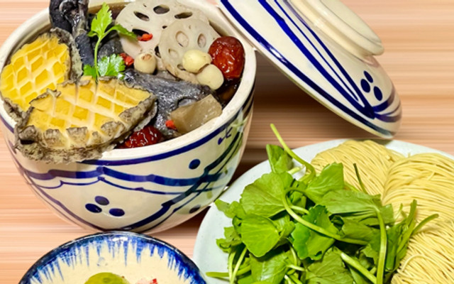 Gà Ác Tiềm Thuốc Bắc - 118 Bình Giã