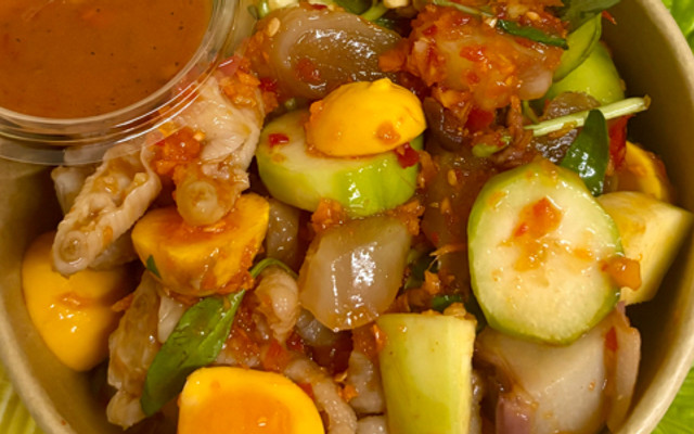 Chân Gà Food - 79 Bình Phú