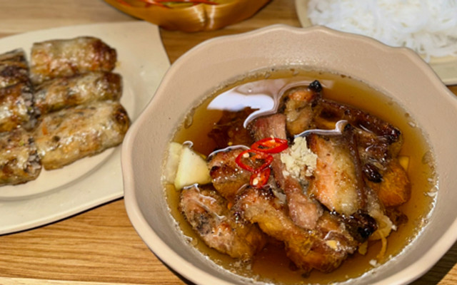 Bún Chả Tám Lâm - Chùa Láng