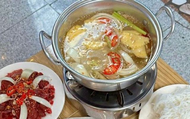 Cô Ba Quán - Lẩu Chả Cá Thác Lác & Lẩu Bò Nhúng Mắm Ruốc