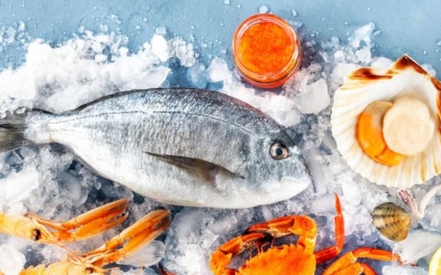 Tuyết Bán Cá Tươi - Ghẹ, Tôm Và Hải Sản - An Đồn