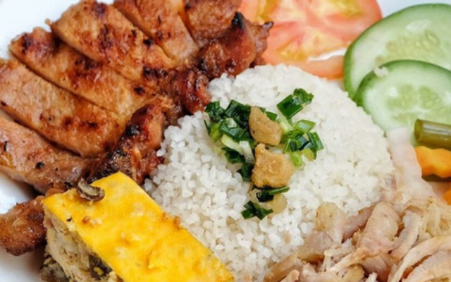 Cơm Tấm & Cafe - Út Đạt