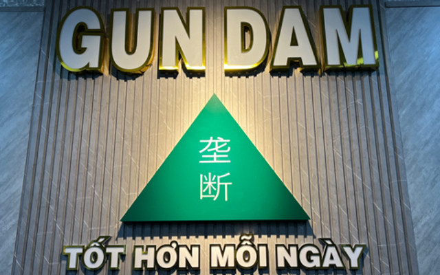 Tiệm Trà GUN DAM 垄断 Trà, Cà Phê & Bánh Fomai