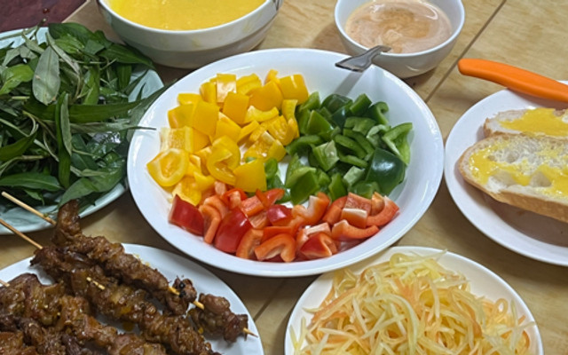 Bánh Mì Thịt Nướng Combodia