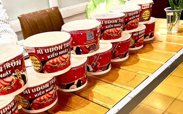 Udon Trộn Juni - Trà Sữa - Văn Chung