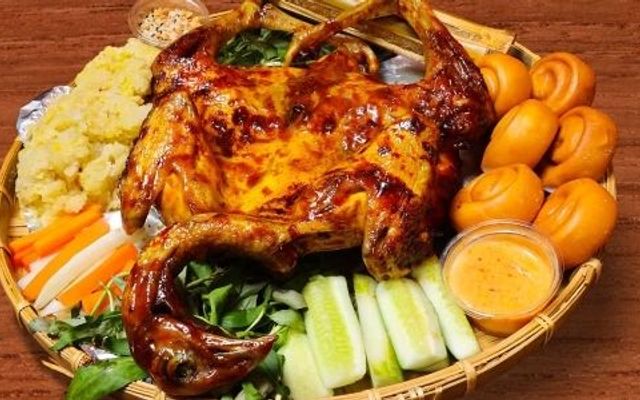 Gà Nướng Ba Hậu - Mậu Thân