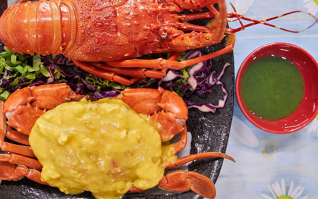 Bún Riêu Cua Biển - 139 Trương Định