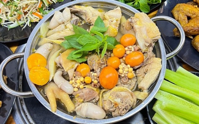 Lẩu Gà Lá É É É Thắng Béo - Phùng Khoang