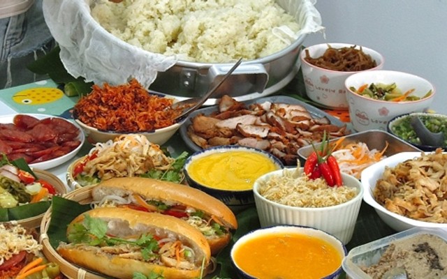 Xôi Bà Đeng & Đồ Ăn Vặt