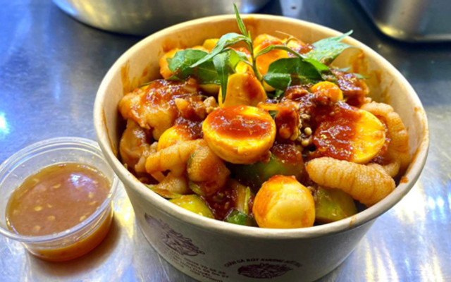 Chân Gà Sốt Thái Sam Sam