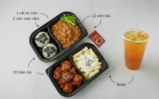 Ry House Oppa - Cơm Gà, Mì Trộn & Ăn Vặt Hàn Quốc