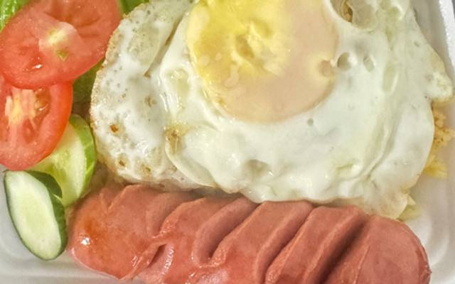 Lương Gia - Cơm Chiên Dương Châu, Mì Trộn & Ăn Vặt - Đường Số 3