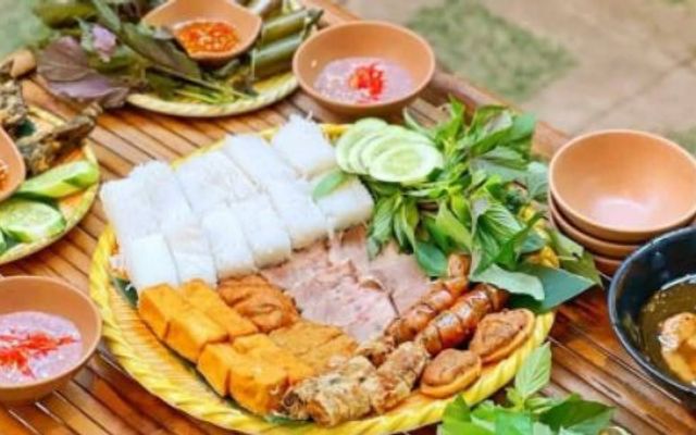 Bún Đậu Bếp Tấm - Hùng Vương