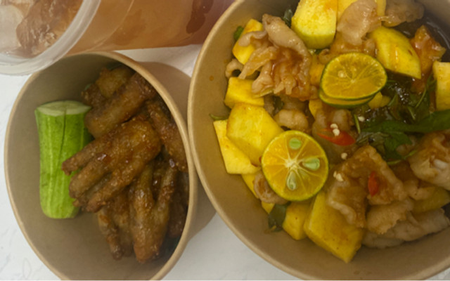 Tiệm Chân Gà Hạnh Phúc