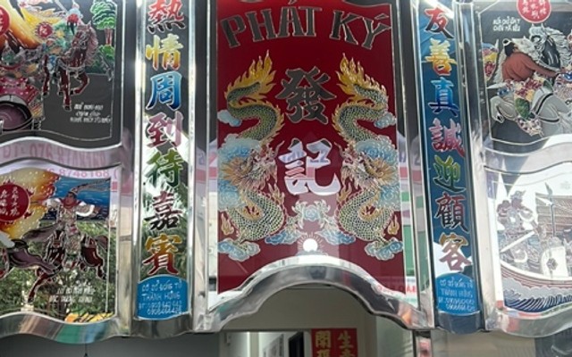 Hủ Tiếu Mì Gà Xá Kén - Phát Ký