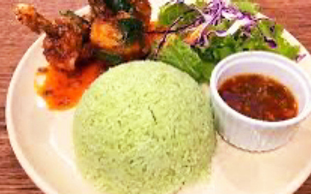 Cơm Gà Lá Dứa - Bé Mỡ