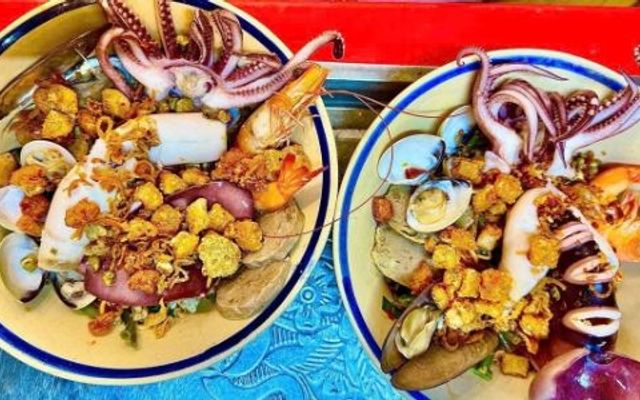 Mì Trộn A Tí - Cách Mạng Tháng 8