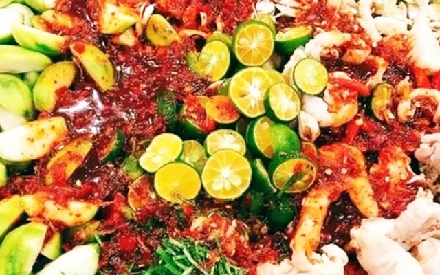 Chân Gà Sốt Thái Nhà Moon - Phú Mỹ