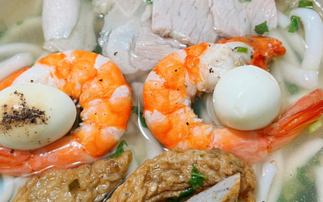 Bánh Canh Bột Gạo Xắt - Phan Văn Trị