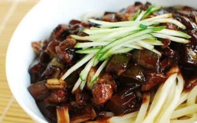 Mì Tương Đen Jjang Jampong