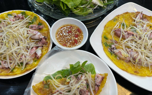 Bánh Xèo Miền Trung - 178 Thoại Ngọc Hầu