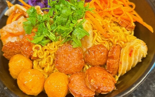 GÓC ĂN VẶT Phương Oanh - Đồ Ăn Vặt - ĐH Thái Nguyên