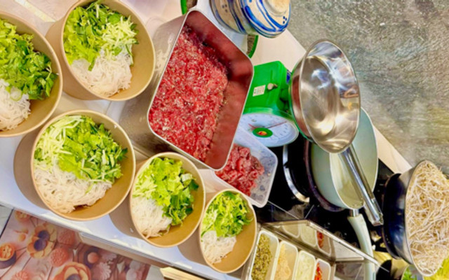 Bún Cá & Bún Xào Bò - Hẻm Tài Xĩu