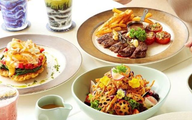 Laluna Cafe & Brunch