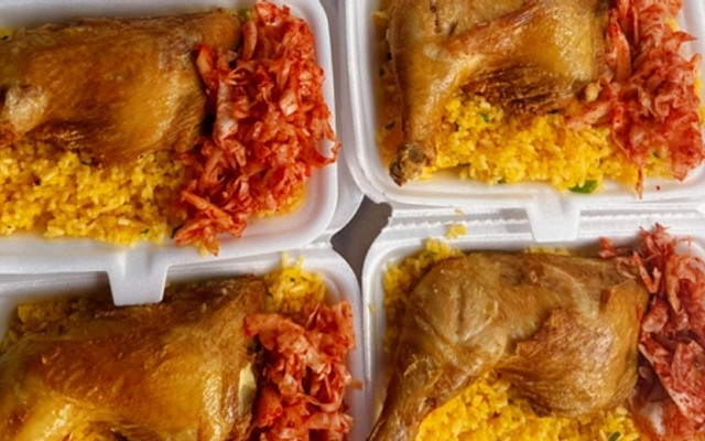 Cơm Gà Xối Mỡ 102 - An Dương Vương