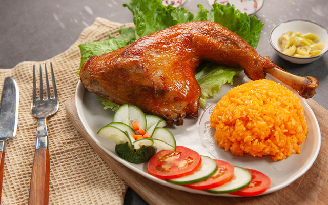 Cơm Gà Sốt Singapore & Cơm Phần - Mạc Thiên Tích