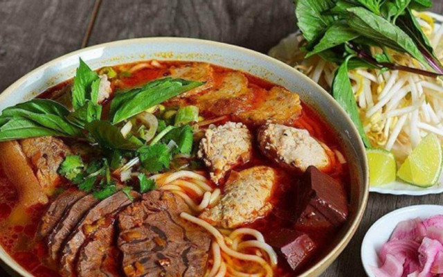 Bún Bò Huế Hương Thơm