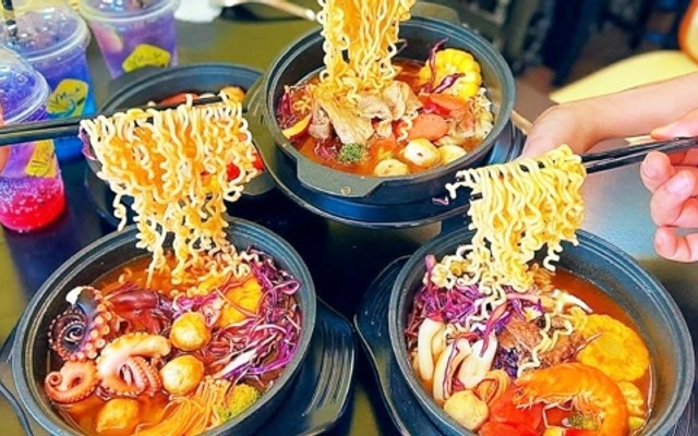 HaTi - K.i.M - Mì Cay, Ăn Vặt & Trà Sữa