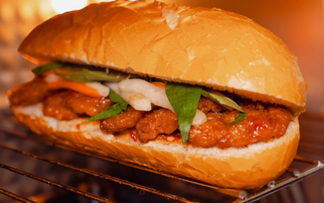 Bánh Mì Phố Biên - Võ Cương