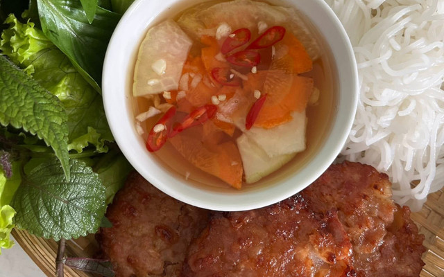 BÚN NO NÊ - No Là Mê - Long Bình