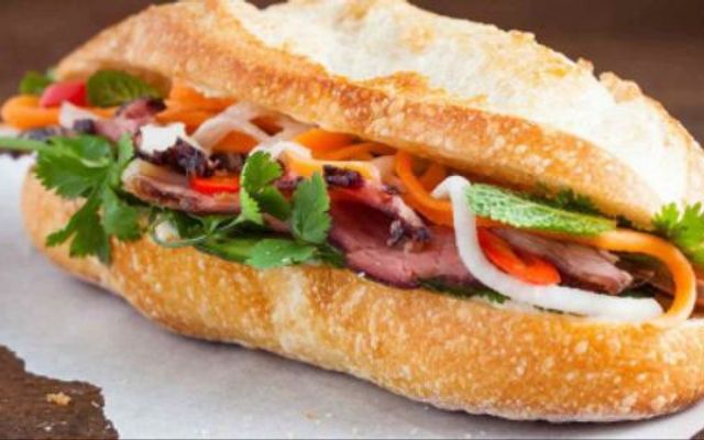 Bánh Mì & Trà Sữa - SamBear