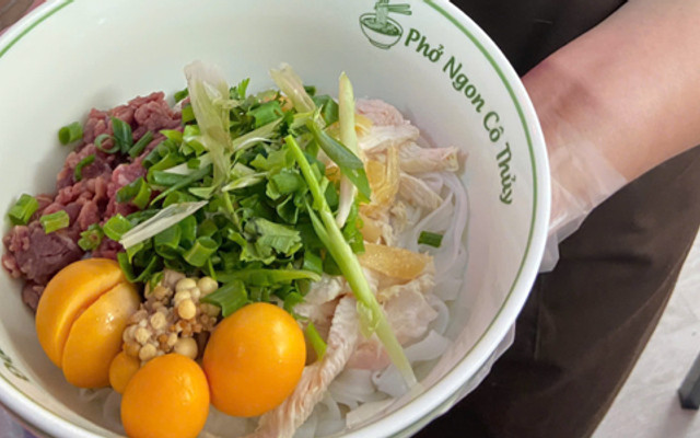 Phở Ngon Cô Thủy - Phở Bò & Phở Gà Ta