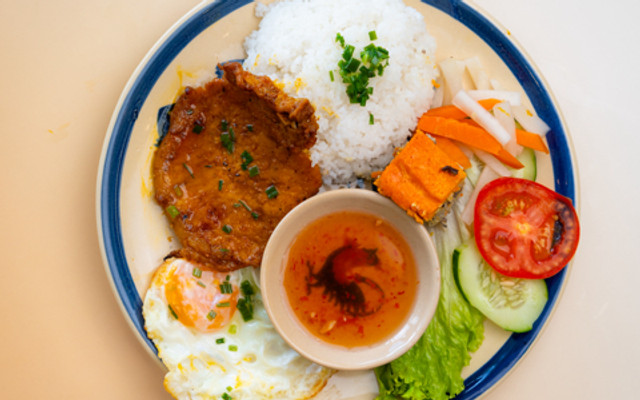 Cơm Tấm Mộc - Nguyễn Sinh Sắc