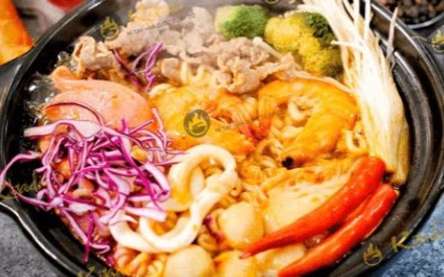 ĐAN ĐAN Food - Đồ Ăn Vặt - 8 Đinh Bạt Tụy