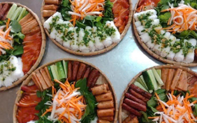 CHAY ĐỨC TRÍ - Cơm Tấm Chay