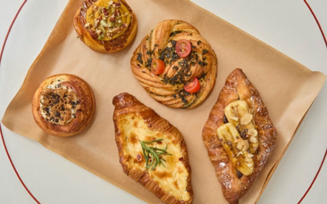 Bakes Bánh Pháp & Cà Phê - Trần Cao Vân