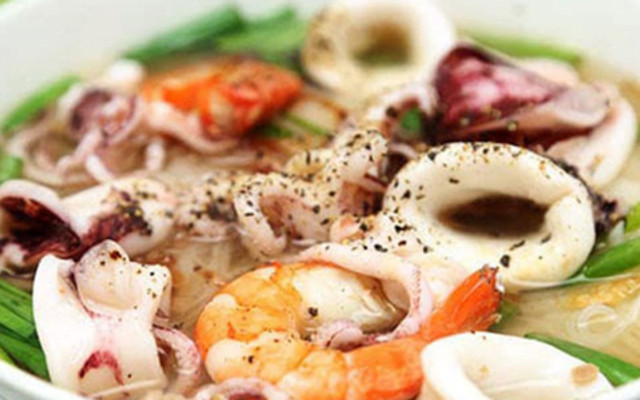 Hủ Tiếu Dung - Huỳnh Văn Luỹ