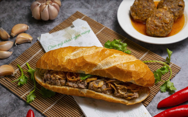 Bánh Mì & Trà Đỉnh - Trần Hưng Đạo
